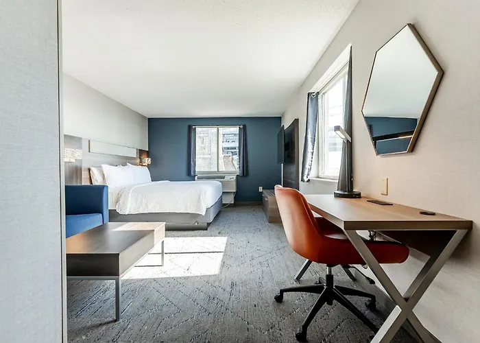 Holiday Inn Express Philadelphia Penn\'S Landing By Ihg