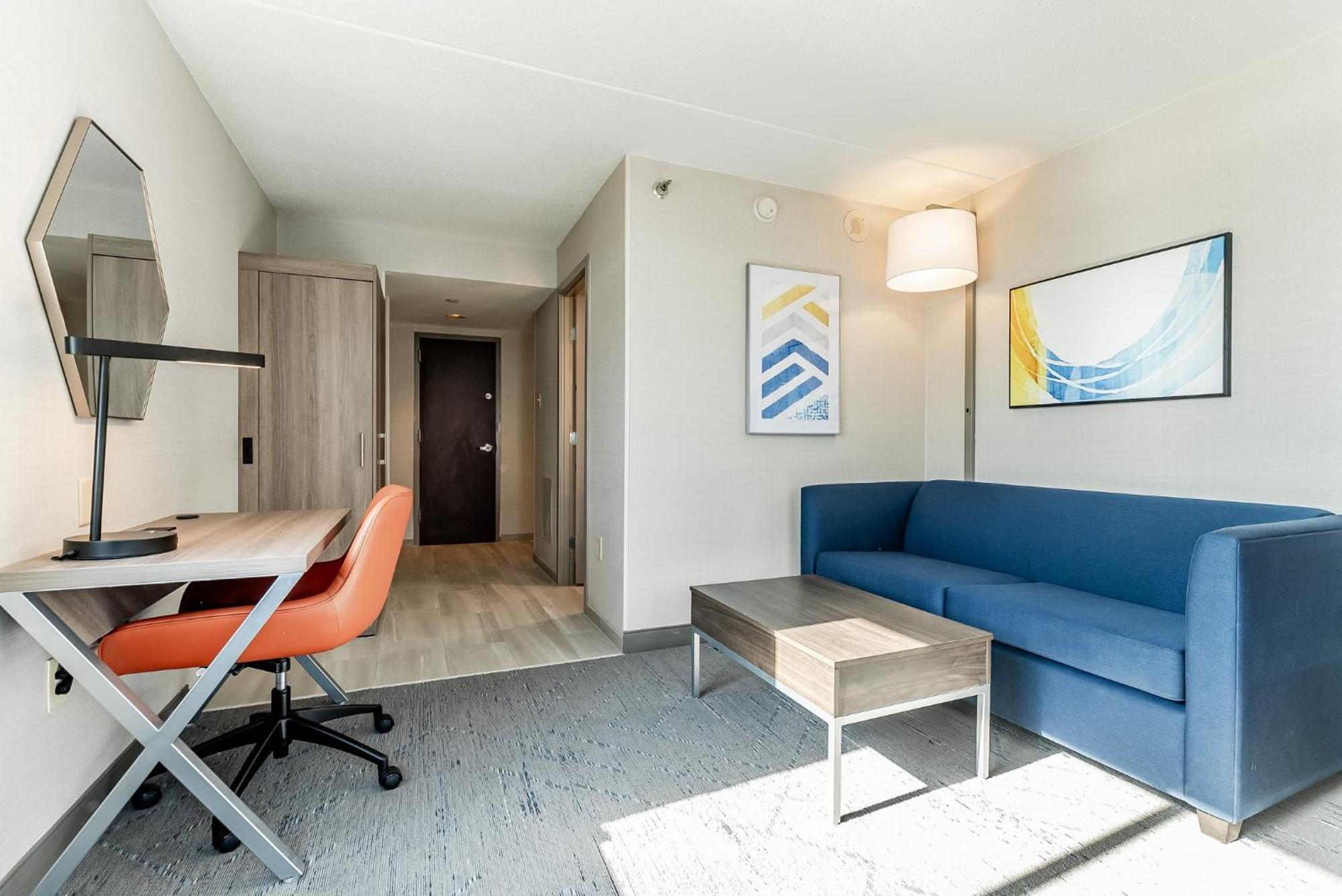 Express Penn's Landing By Ihg